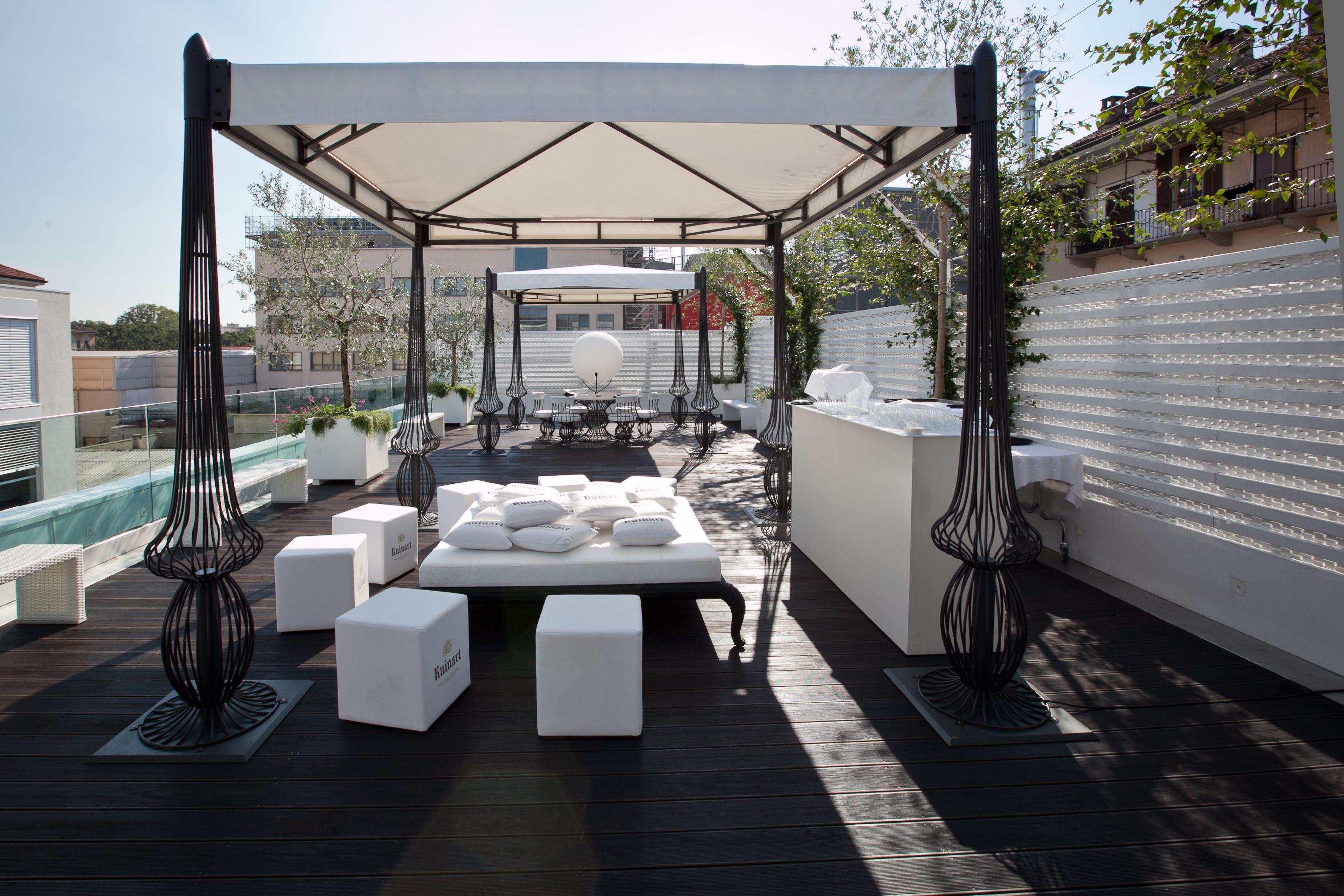 Magna Pars L'Hotel A Parfum, Small Luxury Hotels Of The World Milano Eksteriør bilde The rooftop terrace