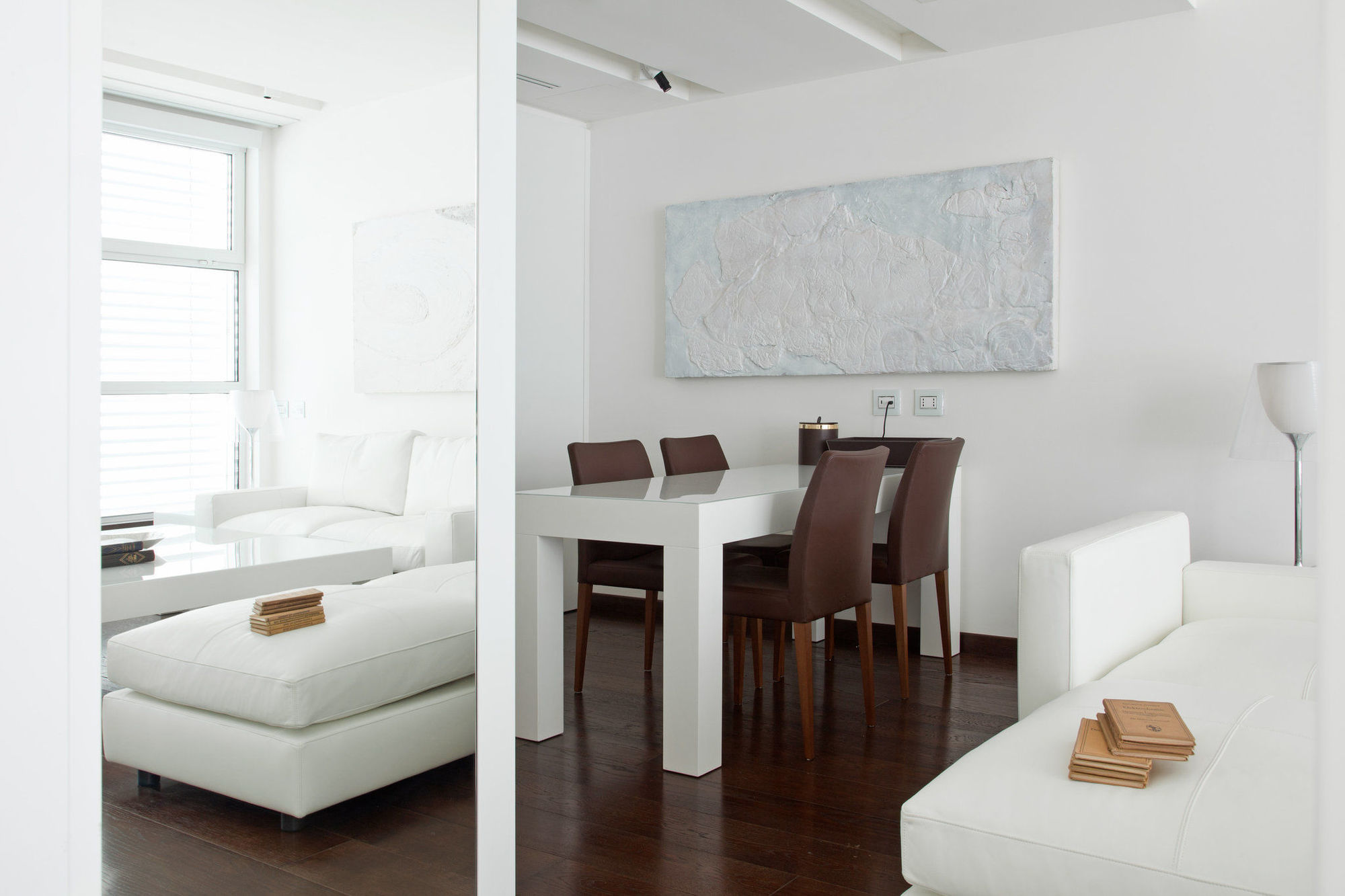 Magna Pars L'Hotel A Parfum, Small Luxury Hotels Of The World Milano Eksteriør bilde Interior of a house
